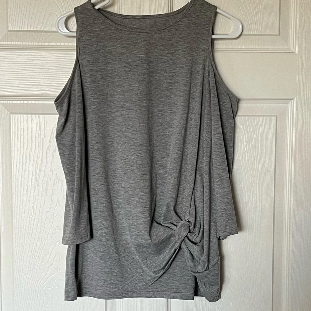 Open Shoulder Top - Picture 4 of 5